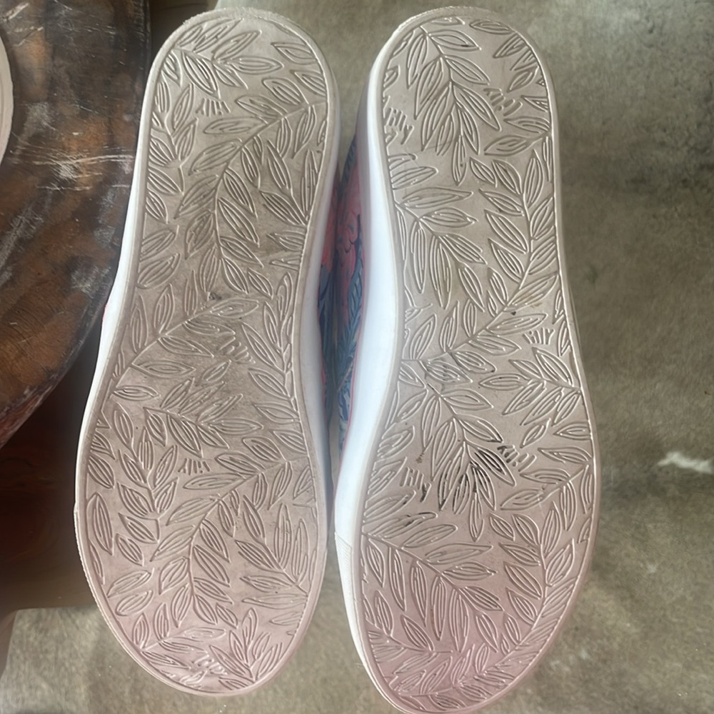 Lilly Pulitzer  Slip-On Sneakers 8.5 - Picture 5 of 6